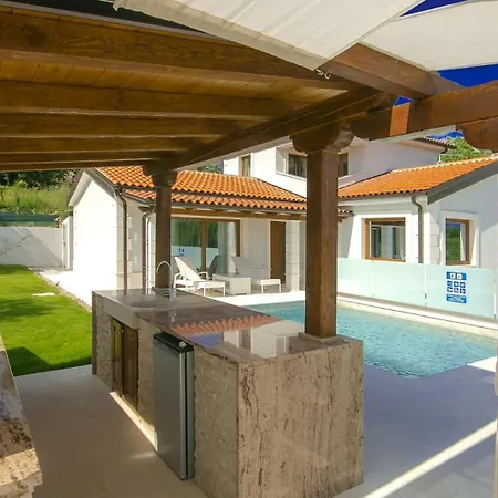 别墅 Modern Gloria With Pool In Novigrad *